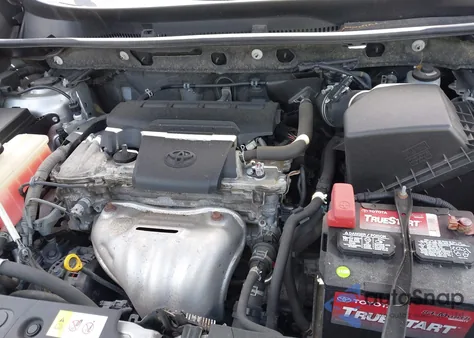 2018 Toyota Rav4 Le z USA, uszkodzony, nr VIN JTMBFREVXJJ193902